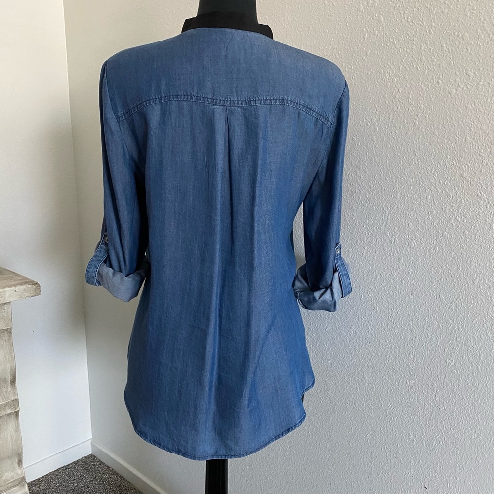 NY&Co Soho Jeans Chambray Shirt Size M - Picture 3 of 8